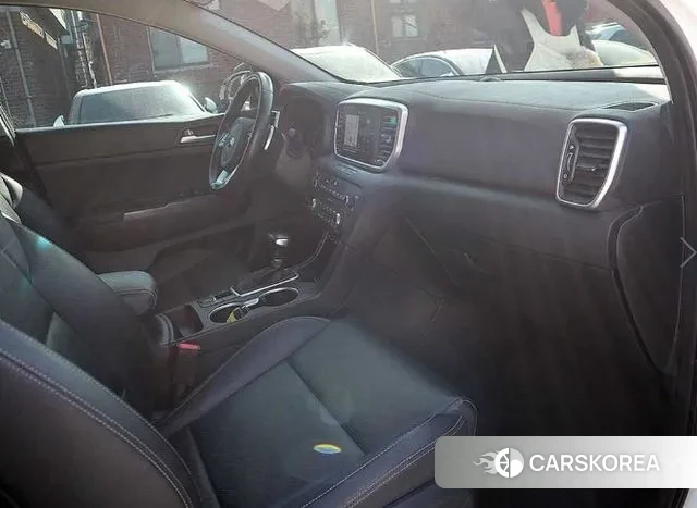 Kia Sportage The Bold 2021 Белый из Кореи, фото 4