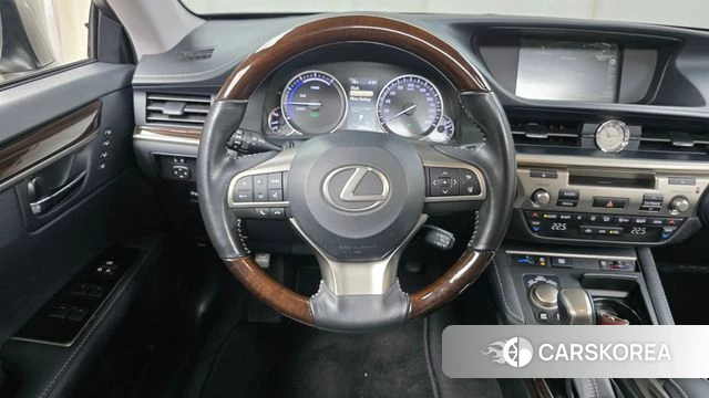 Lexus New ES300h 2018 Песочный из Кореи, фото 4