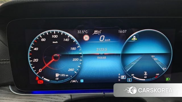 Mercedes-Benz E-Class W213 2021 Белый из Кореи, фото 4
