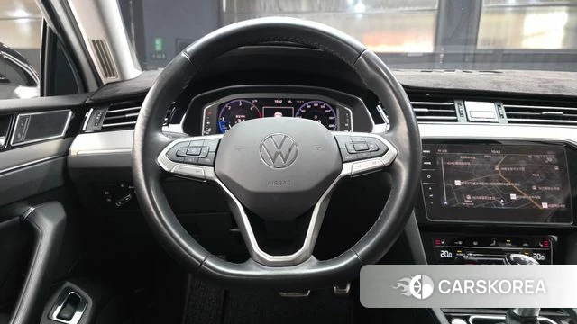Volkswagen Passat GT (B8) 2022 Белый из Кореи, фото 4