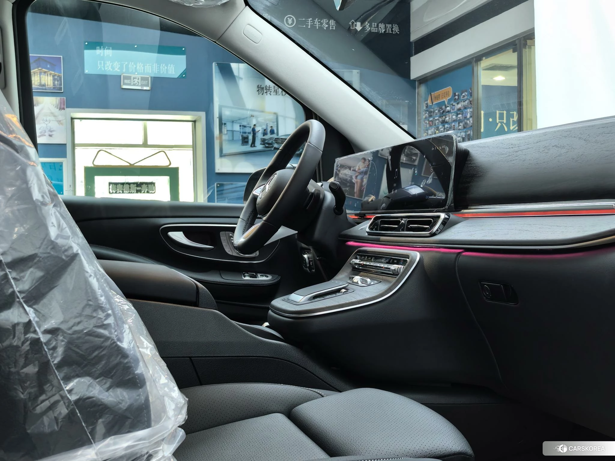 Mercedes-Benz V-class 2024 Черный из Китая, фото 4