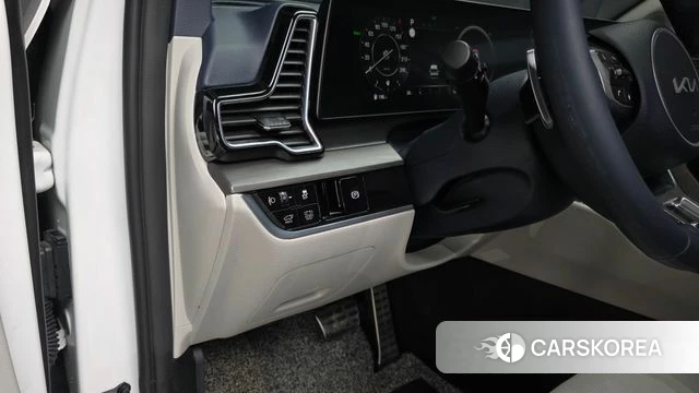 Kia Sportage 5th Generation Hybrid 2023 Белый из Кореи, фото 4
