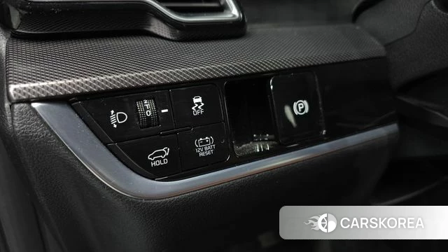 Kia Sportage 5th Generation Hybrid 2023 Серый из Кореи, фото 4