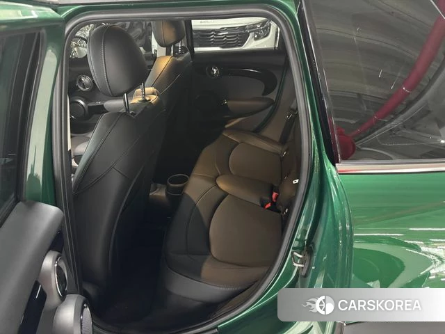 Mini Cooper 2021 Зеленый из Кореи, фото 4