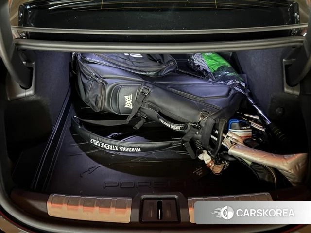 Porsche Taycan 2021 Черный из Кореи, фото 4