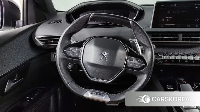 Peugeot 5008 second generation 2019 Белый из Кореи, фото 4