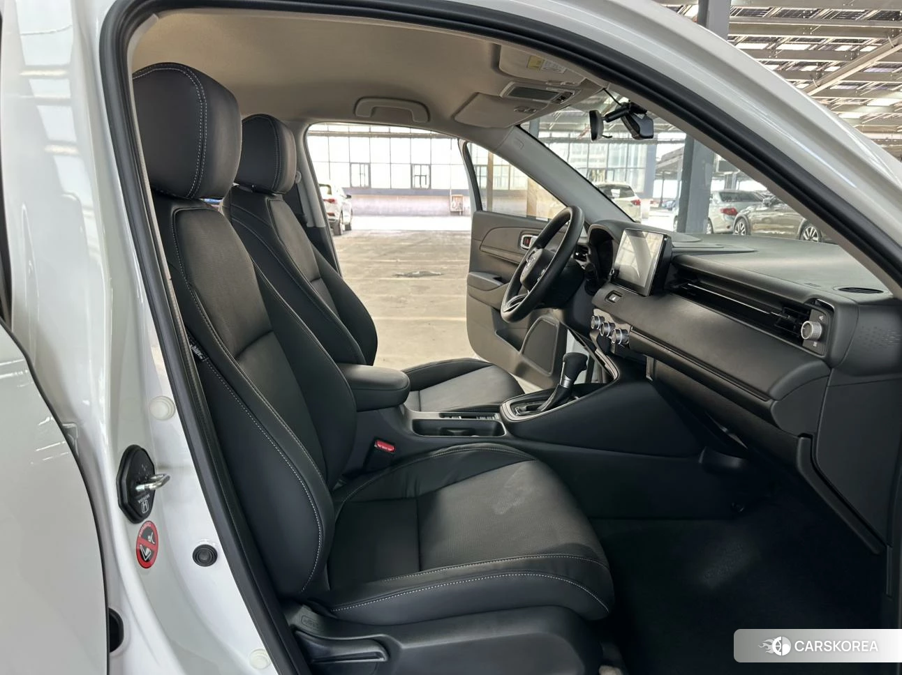 Honda Vezel 2022 Белый из Китая, фото 4