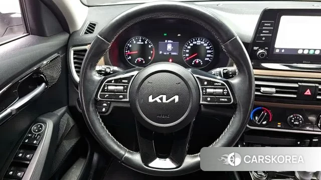 Kia Seltos 2021 Белый из Кореи, фото 4