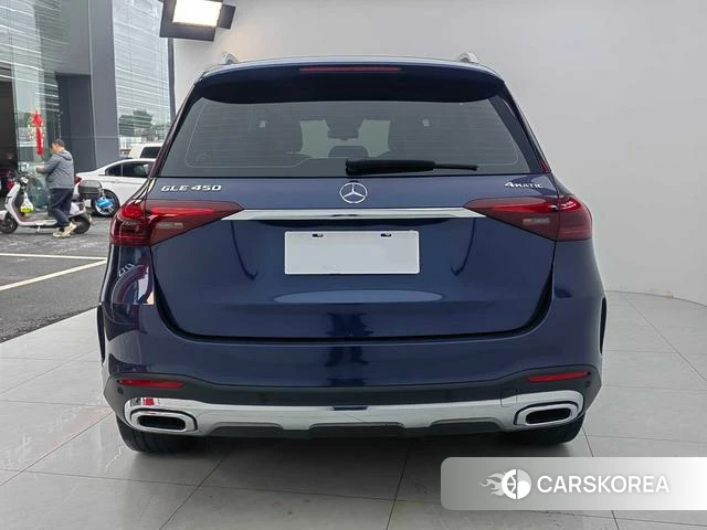 Mercedes-Benz GLE (import) 2024 Синий из Китая, фото 4