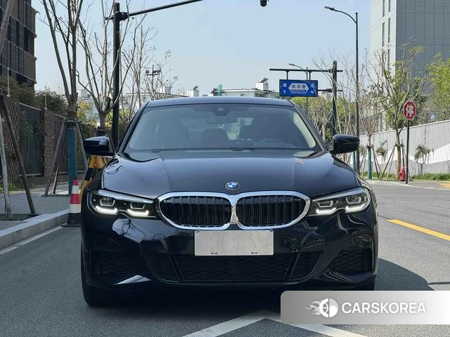 BMW 3 series 2022 Черный из Китая, фото 4