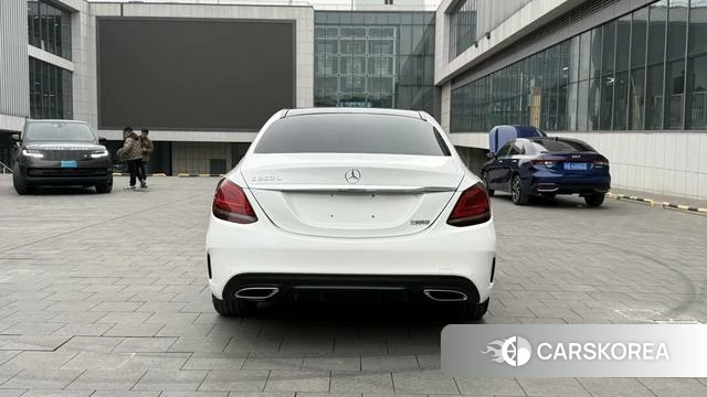 Mercedes-Benz Class C 2021 Белый из Китая, фото 4