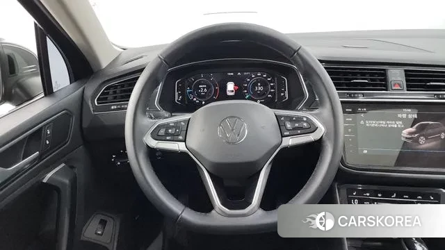 Volkswagen Tiguan second Generation 2021 Серый из Кореи, фото 4