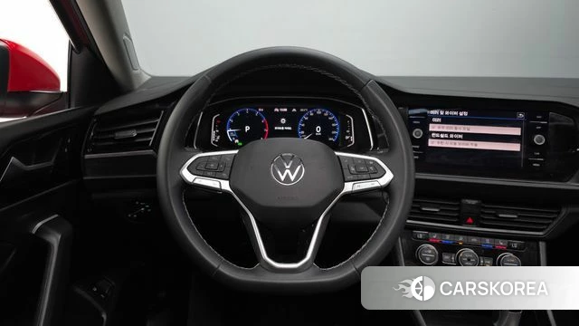 Volkswagen 7th Generation of Jetta 2023 Красный из Кореи, фото 4