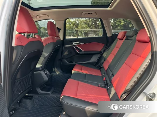 BMW X1 2024 Белый из Китая, фото 4