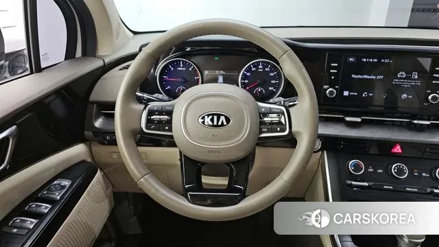 Kia Carnival 4th generation 2021 Белый из Кореи, фото 4