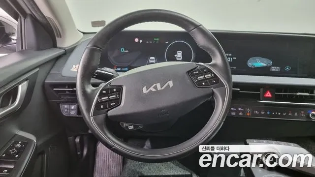 Kia EV6 2022 Жемчужный цвет из Кореи, фото 4