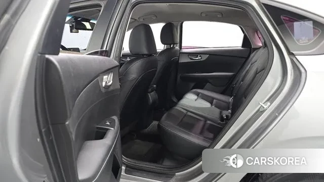 Kia Come New K3 2019 Серебристо-серый из Кореи, фото 4