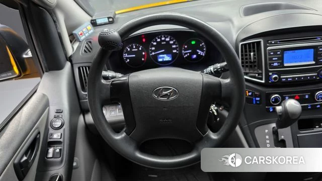 Hyundai The New Grand Starex 2019 Желтый из Кореи, фото 4