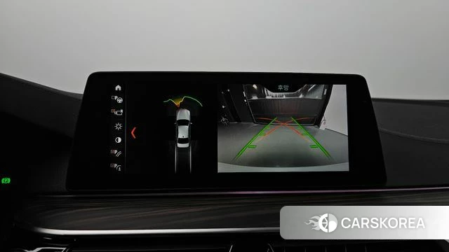 BMW 5 Series (G30) 2018 Белый из Кореи, фото 4