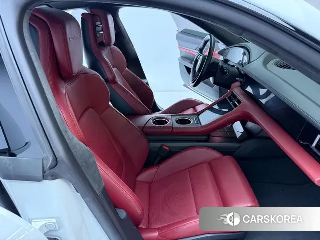 Porsche Taycan 2021 Белый из Кореи, фото 4