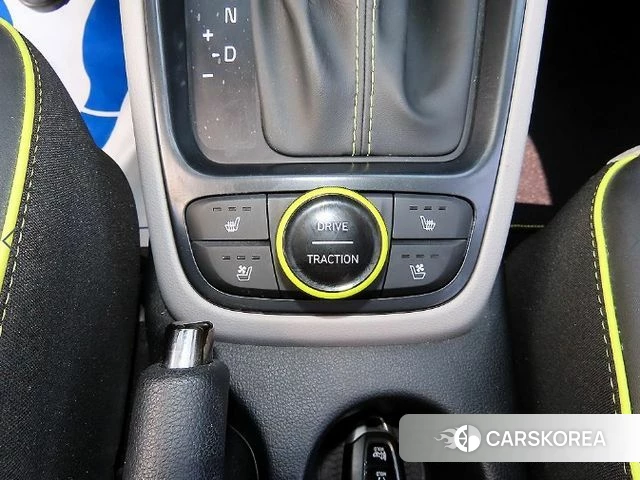 Hyundai Venue 2022 Черный из Кореи, фото 4