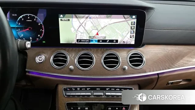 Mercedes-Benz E-Class W213 2021 Черный из Кореи, фото 4