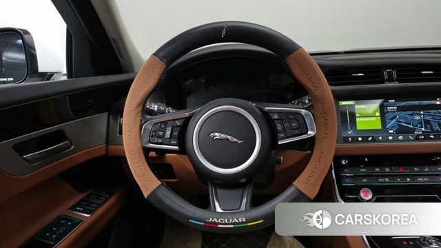 Jaguar XF (X260) 2018 Белый из Кореи, фото 4