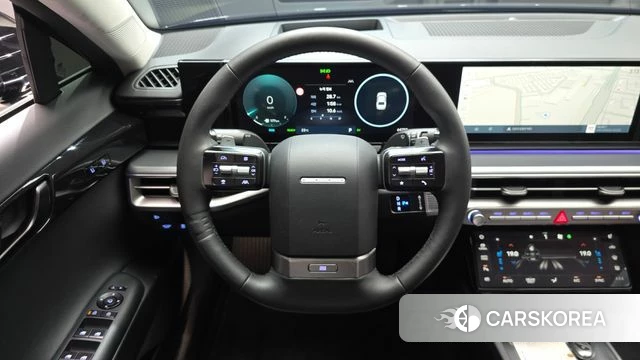 Hyundai Grandeur Hybrid (GN7) 2023 Черный из Кореи, фото 4