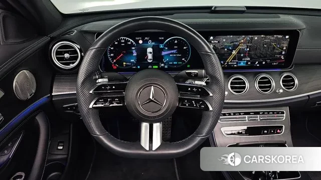 Mercedes-Benz E-Class W213 2022 Белый из Кореи, фото 4