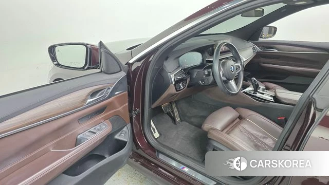 BMW 6 Series GT (G32) 2020 Коричневый из Кореи, фото 4