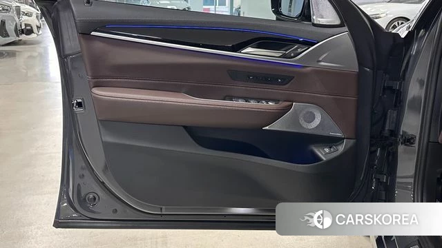 BMW 6 Series GT (G32) id 3876741 из Кореи 4