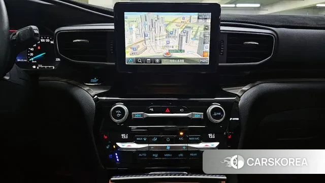 Ford Explorer 6th Generation 2021 Белый из Кореи, фото 4