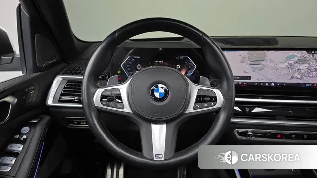 BMW X7 (G07) 2023 Белый из Кореи, фото 4