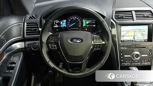 Ford Explorer 2018 Белый из Кореи, фото 4
