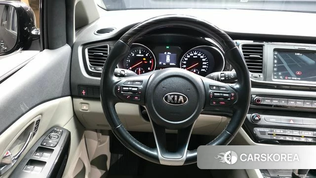 Kia The New Carnival 2018 Серый из Кореи, фото 4