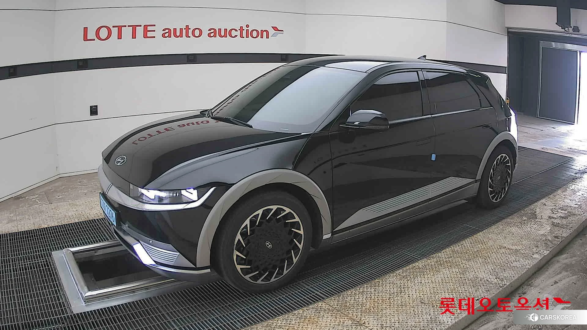 Hyundai IONIQ 5 2022 Phantom Black Pearl из Кореи, фото 4