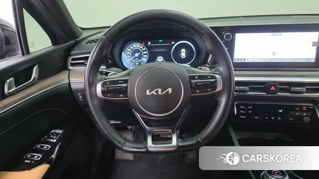 Kia K5 3rd generation 2022 Черный из Кореи, фото 4