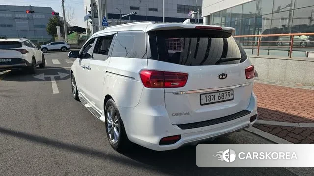 Kia The New Carnival 2019 Белый из Кореи, фото 4