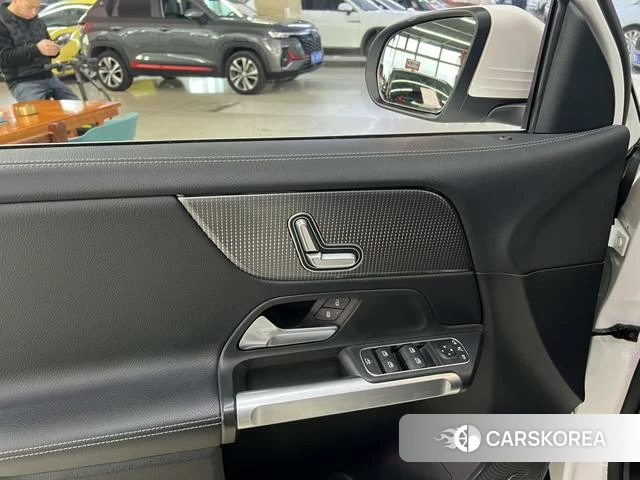 Mercedes-Benz GLB id 4207531 из Китая 4