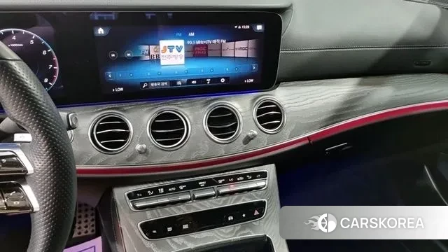 Mercedes-Benz E-Class W213 2021 Черный из Кореи, фото 4