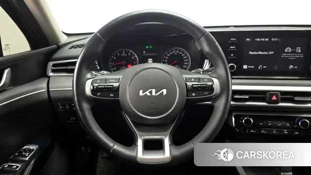 Kia K5 3rd generation 2022 Черный из Кореи, фото 4