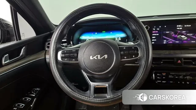 Kia K5 Hybrid 3rd Generation 2022 Черный из Кореи, фото 4