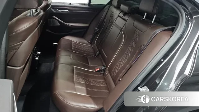 BMW 5 Series (G30) 2020 Серый из Кореи, фото 4