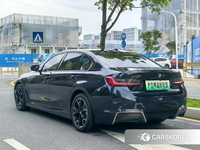 BMW i3 2025 Черный из Китая, фото 4
