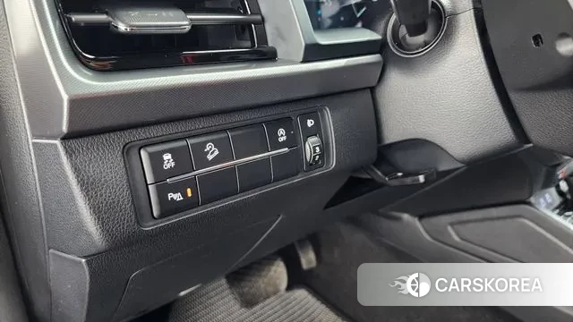 Ssangyong The New Rexton Sport 2023 Красный из Кореи, фото 4