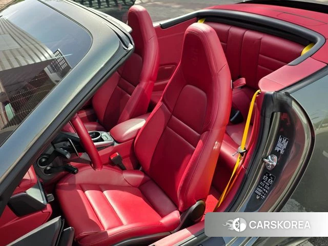 Porsche 911(992) 2021 Серебряный из Кореи, фото 4