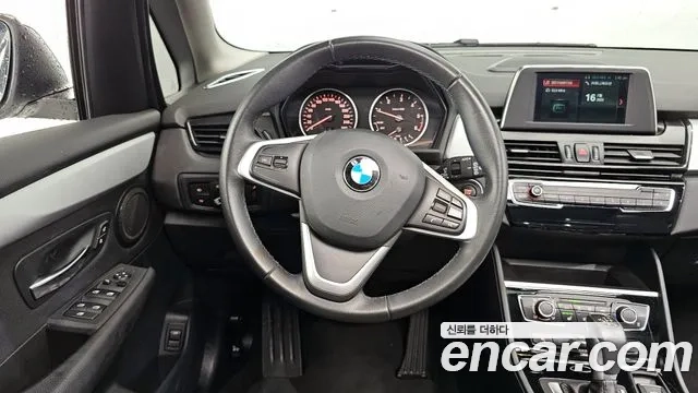BMW 2 Series Active Tourer (F45) 2018 Белый из Кореи, фото 4