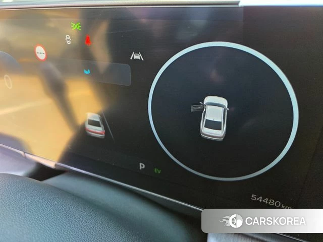 Hyundai Grandeur Hybrid (GN7) 2023 Серебристо-серый из Кореи, фото 4