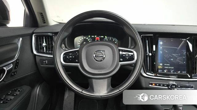 Volvo V90 Cross-Country 2018 Черный из Кореи, фото 4
