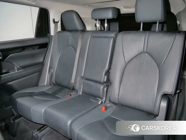 Toyota Highlander 2024 Черный из Китая, фото 4